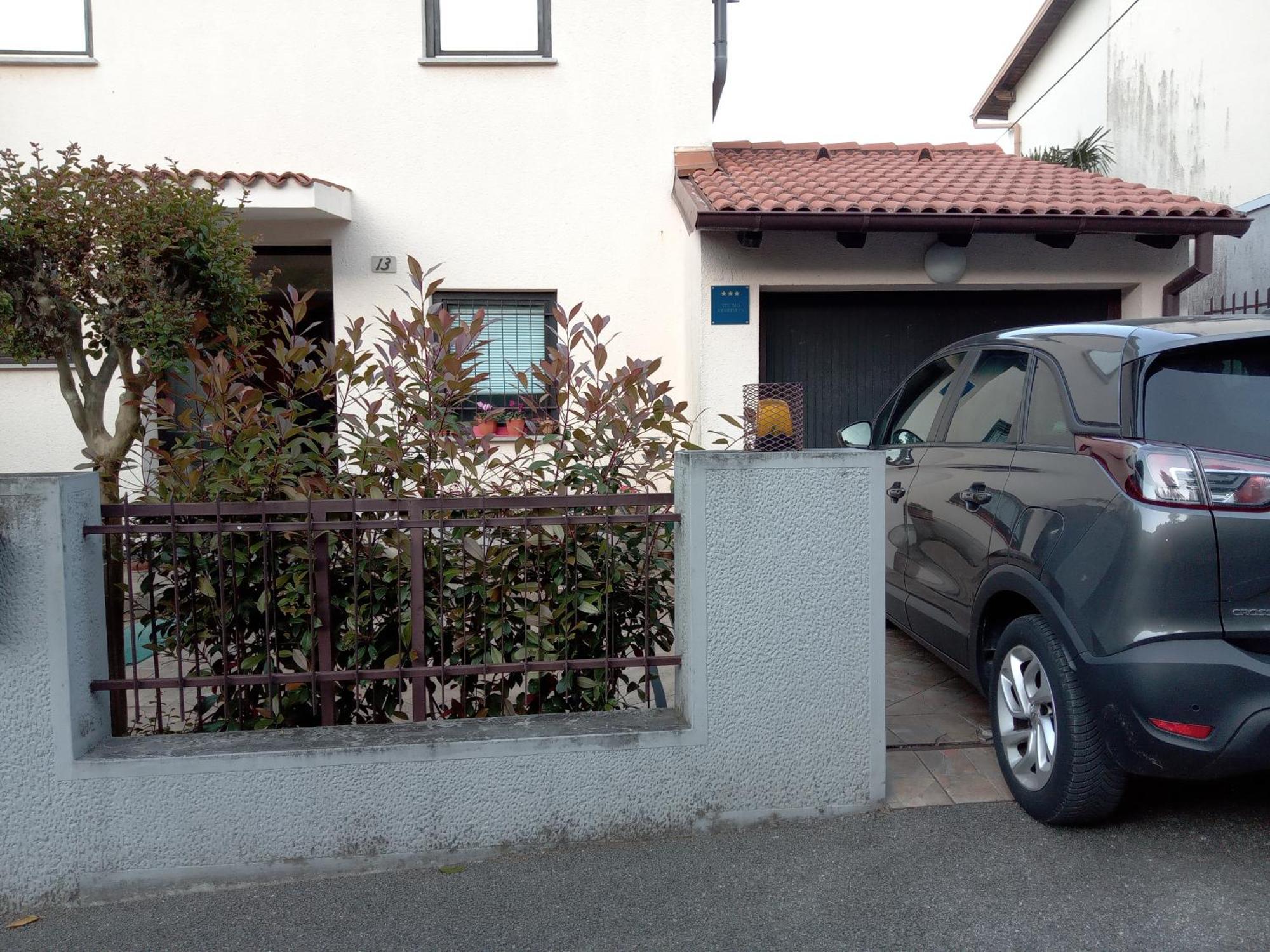Apartment Azzurro Icici Luaran gambar